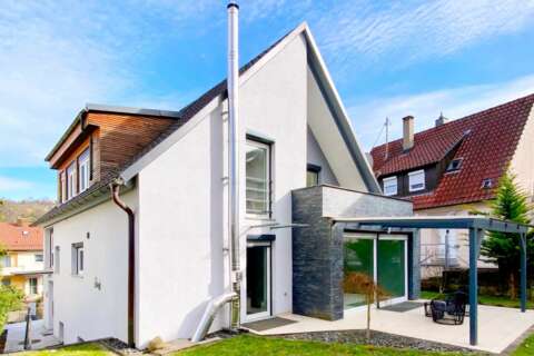 Freistehendes Zweifamilienhaus in Esslingen Nord – verkauft