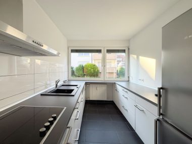 Moderne Einbaukueche