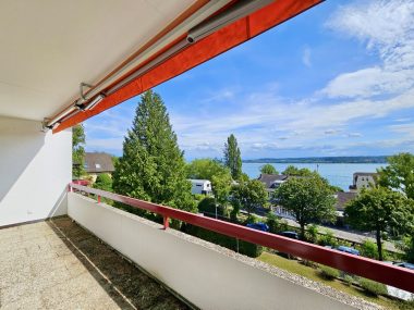Seeblick Balkon Wohnzimmer