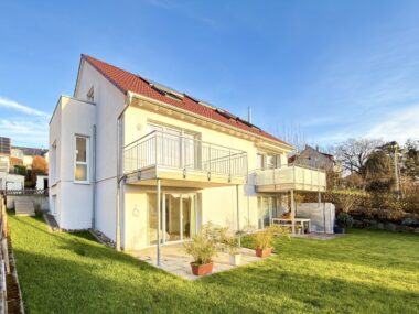 Haus und Gartenansicht